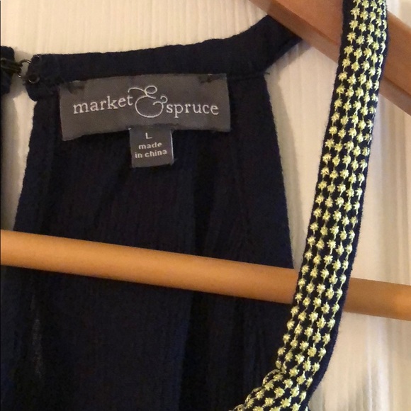 Market & spruce navy blue top - Picture 3 of 3